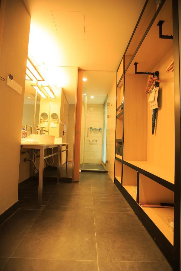 Aloft Yancheng Hotel Йенчън Стая снимка
